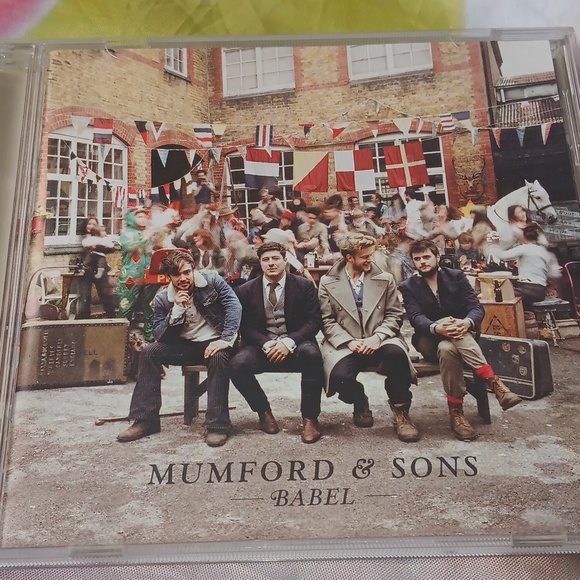 Mumford & Sons CD - Picture 1 of 7